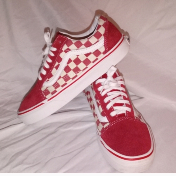 Red Checkerboard VANS- Womens Size 7.5 - Mens 6 - Picture 9 of 10
